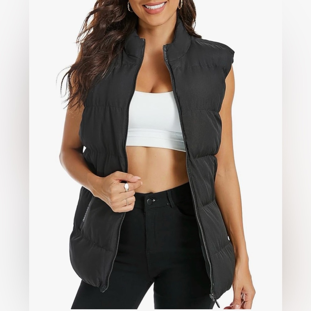 Women Puffer Vest. Size Large